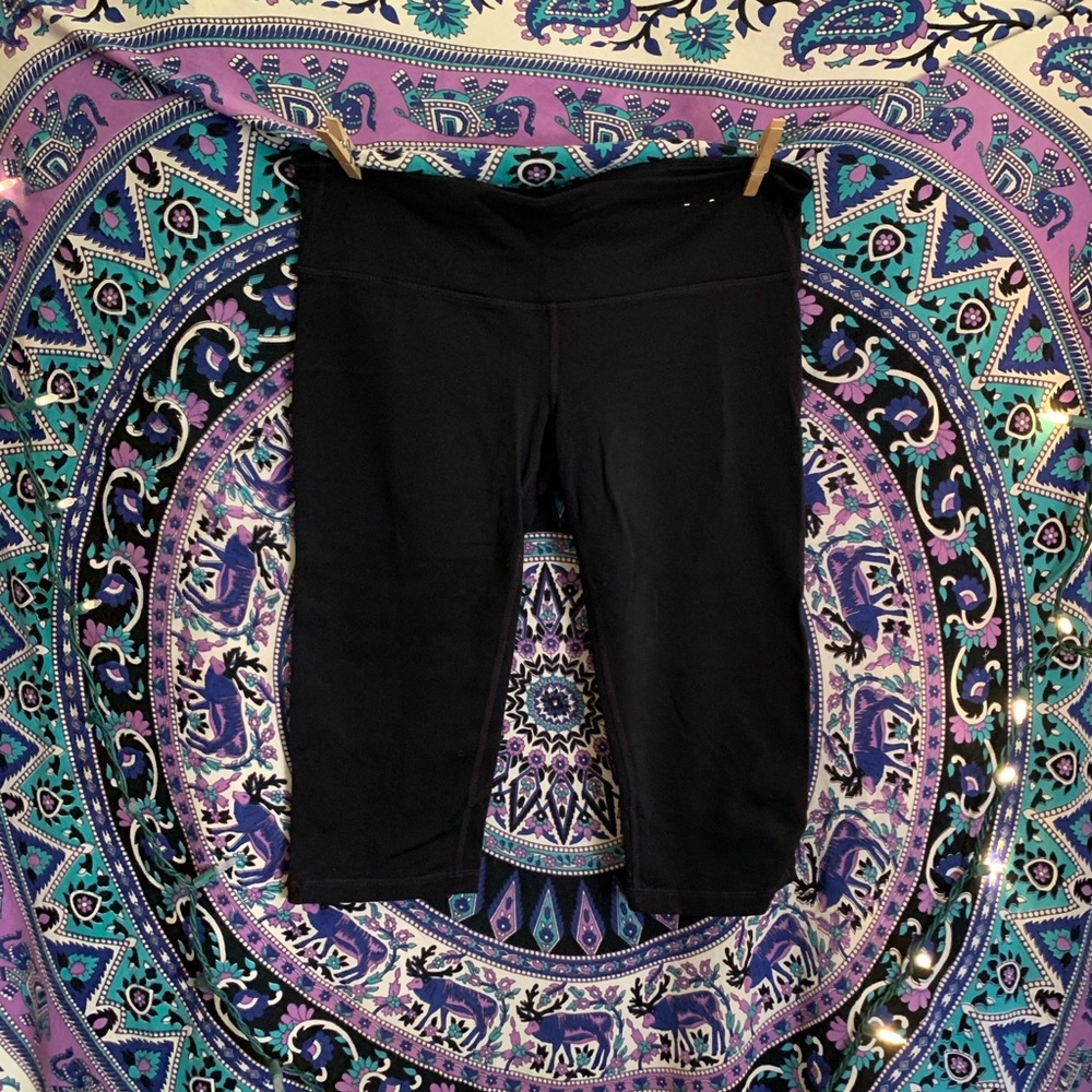 BRAND NEW GAPFit Capri Fitness Yoga